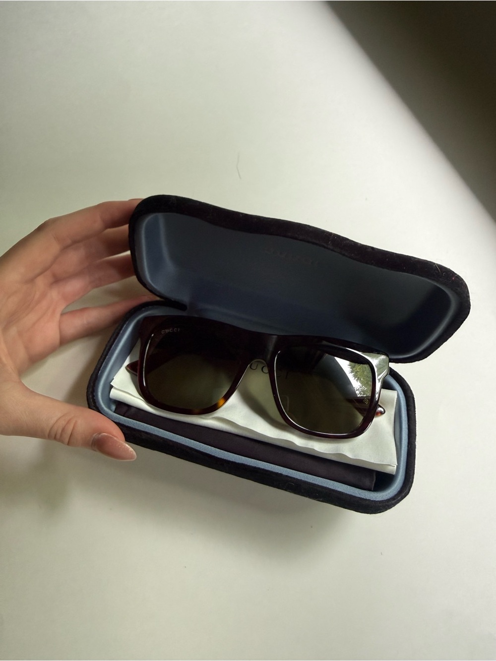 AUTHENTIC Gucci Tortoiseshell/Brown Oversized Sunglasses